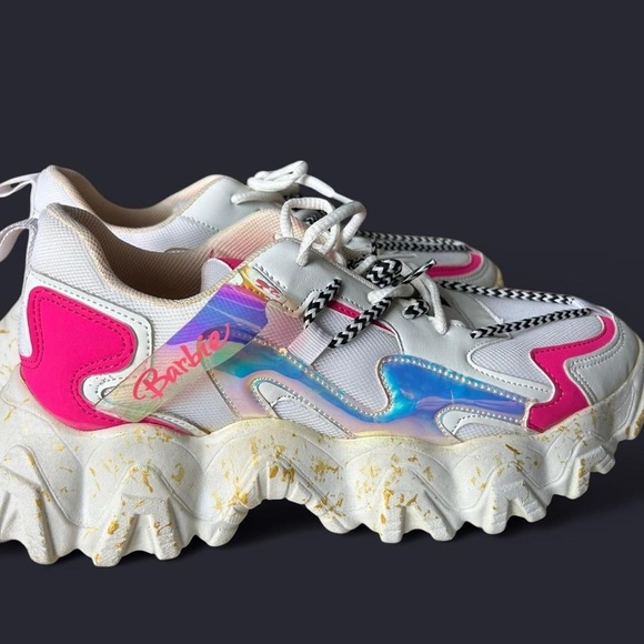 Like New- Barbie Chunky Dad Platform Sneakers (worn once) size 26/ (9) - Picture 3 of 8